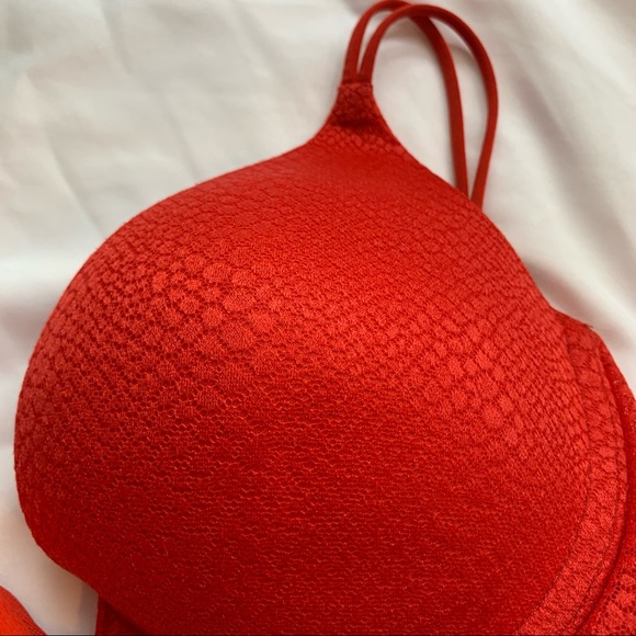 EUC Very Sexy Victorias Secret Push-up Plunge Bra - Picture 4 of 4